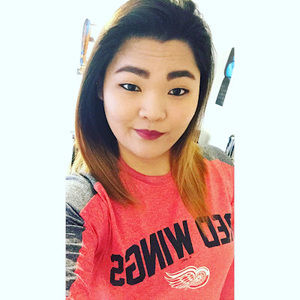 Meet your Posher, Nadine